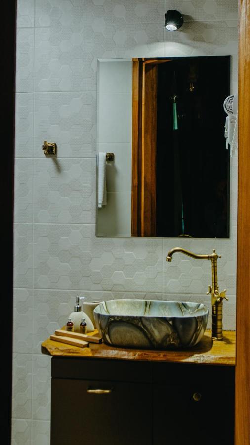 Wanderholic Hotel Telavi Kültér fotó