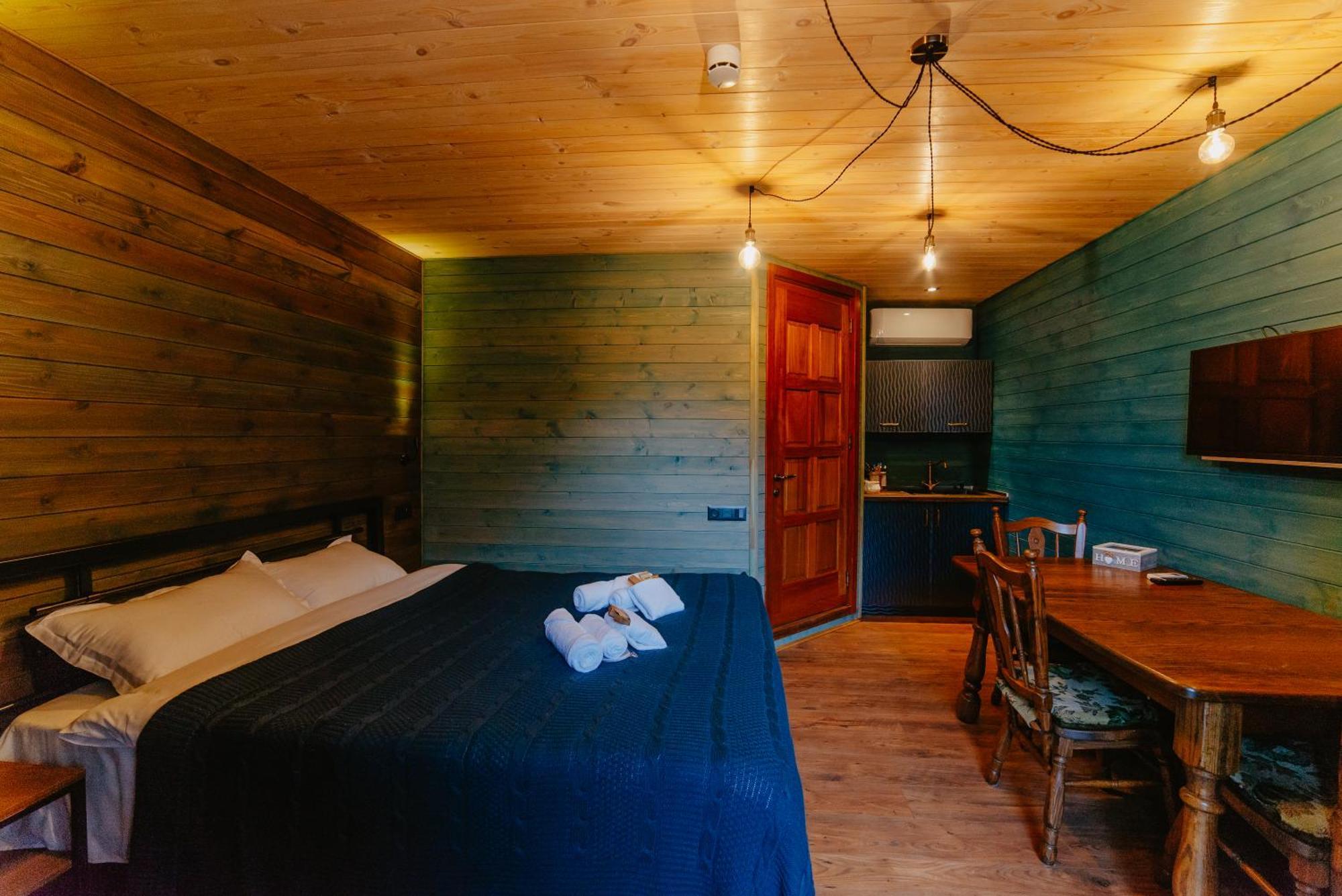 Wanderholic Hotel Telavi Kültér fotó