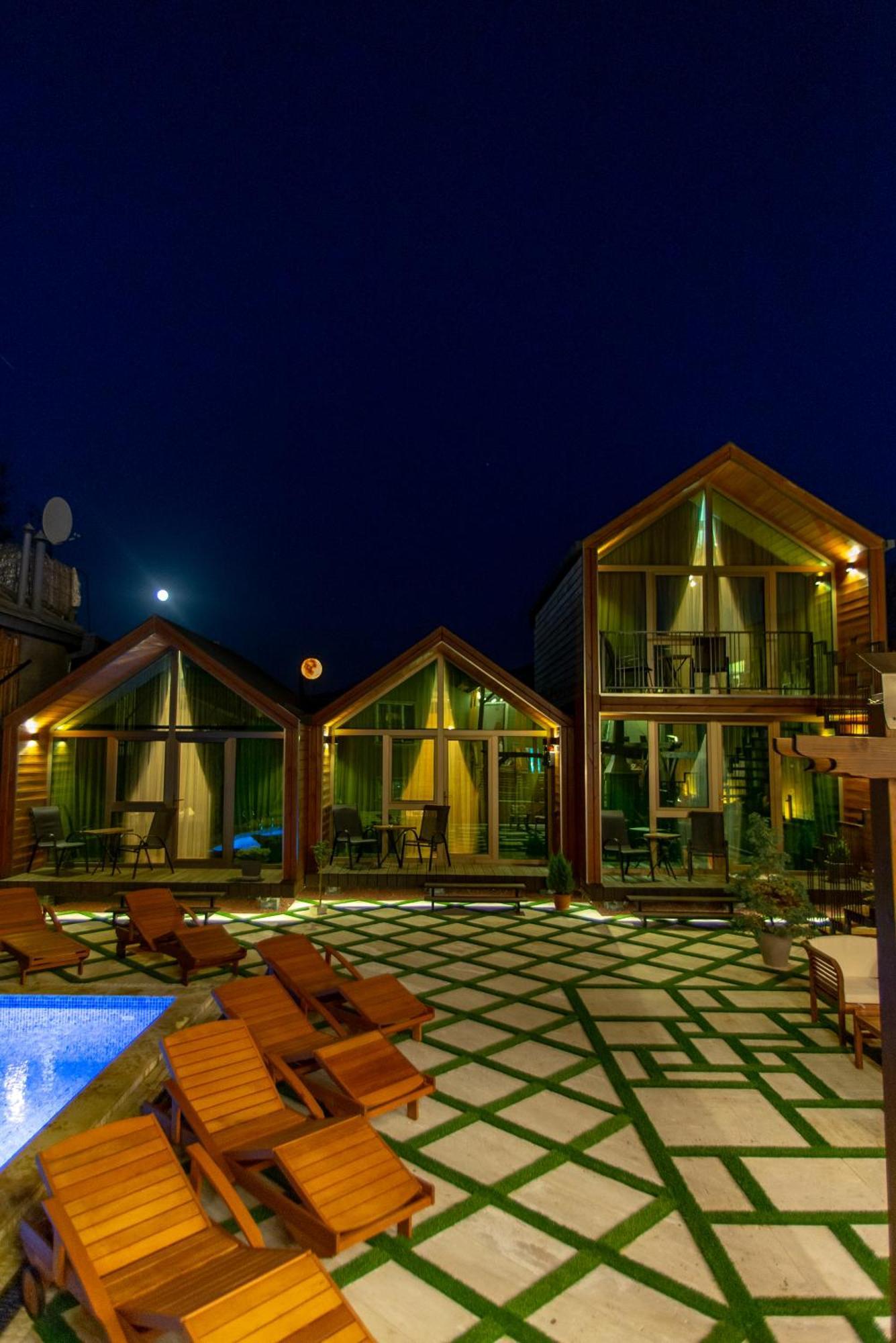 Wanderholic Hotel Telavi Kültér fotó