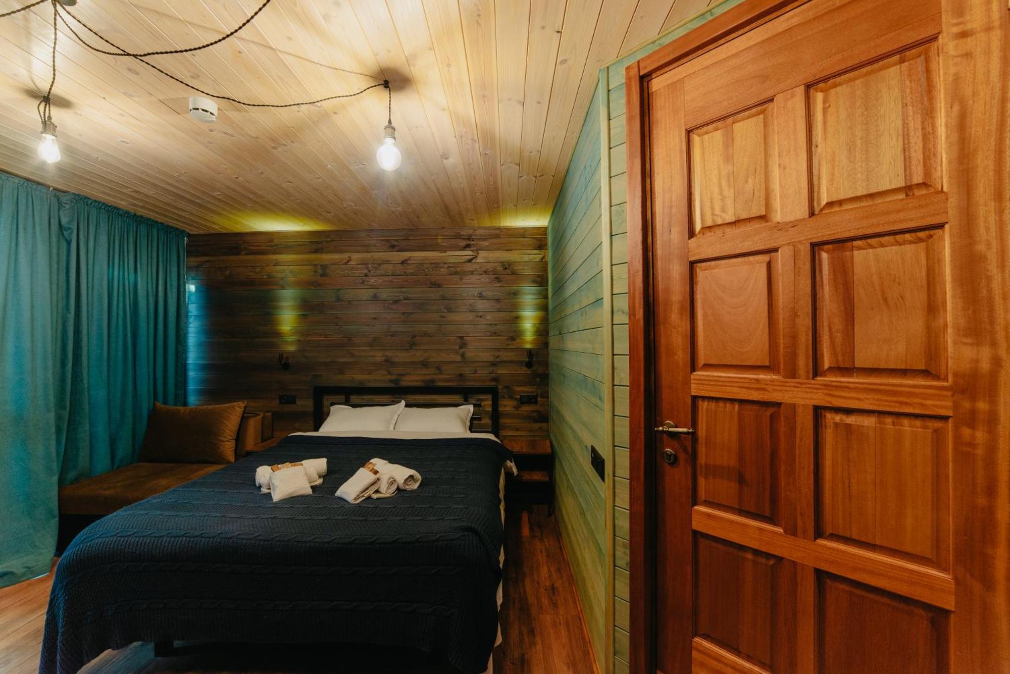Wanderholic Hotel Telavi Kültér fotó